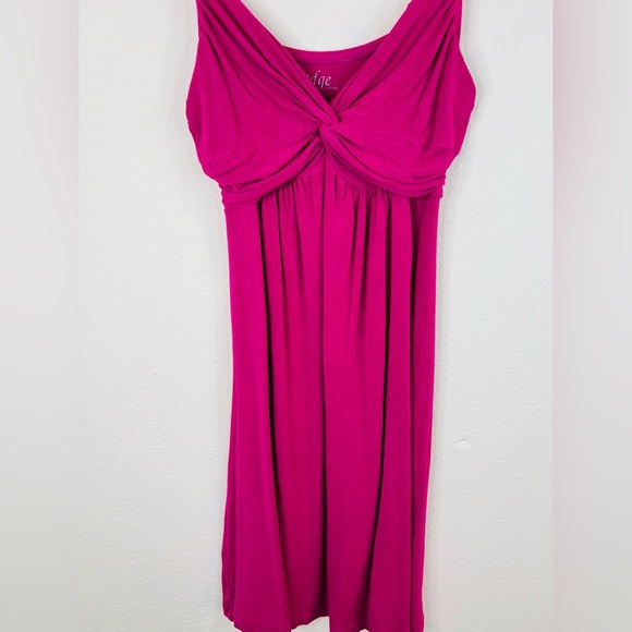 Edge Clothing Pink Sleeveless Mini Dress Twist Front Medium Stretchy & Stylish - Picture 4 of 9